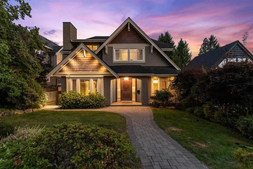 Spacious Cozy House In Vancouver West Bagian luar foto