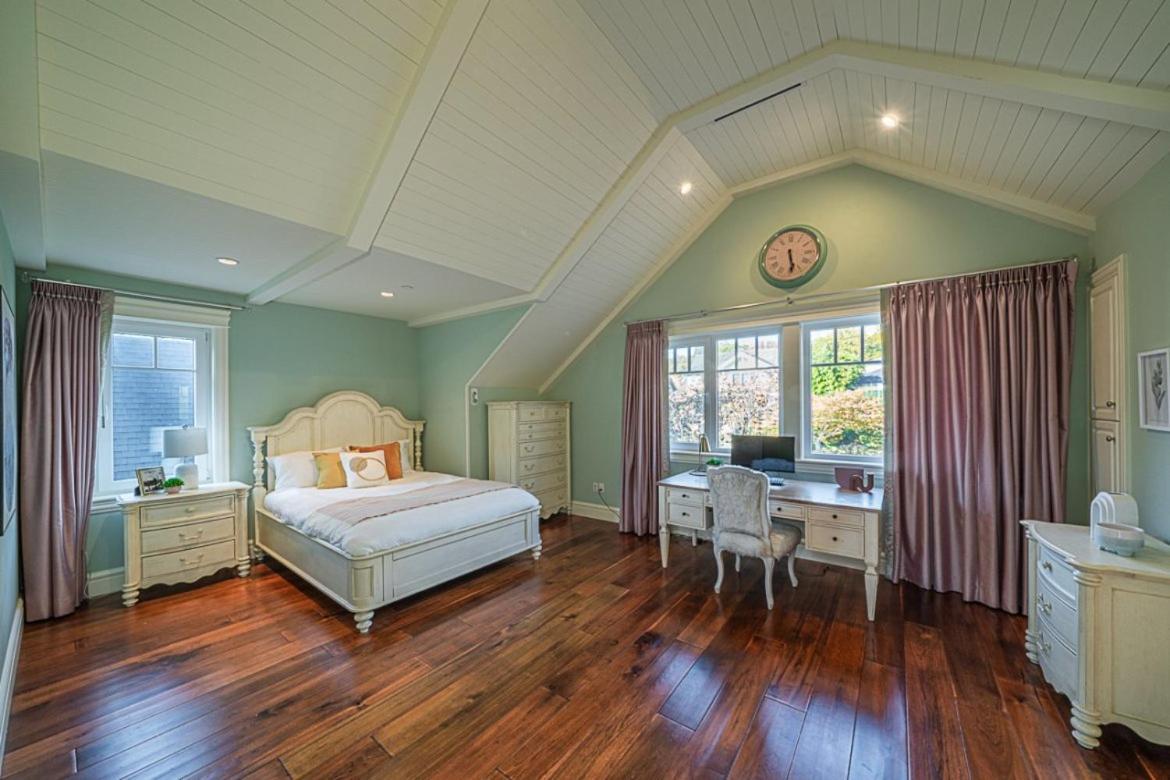 Spacious Cozy House In Vancouver West Ruang foto